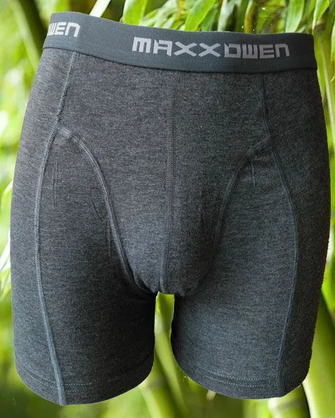 Maxx Owen boxer