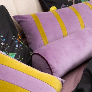 Sierkussen Isole Pale Paars